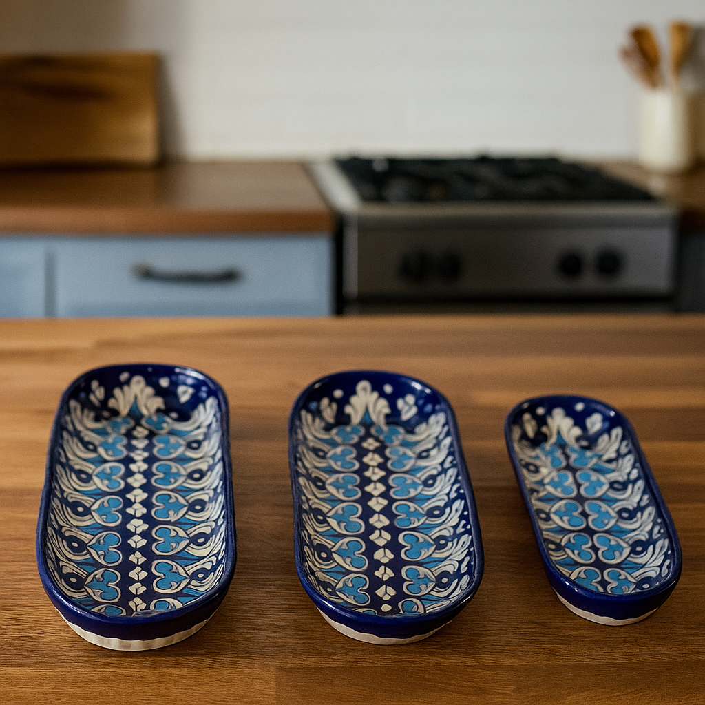 Handcrafted Blue Pottery Tray Set – 3 Pcs